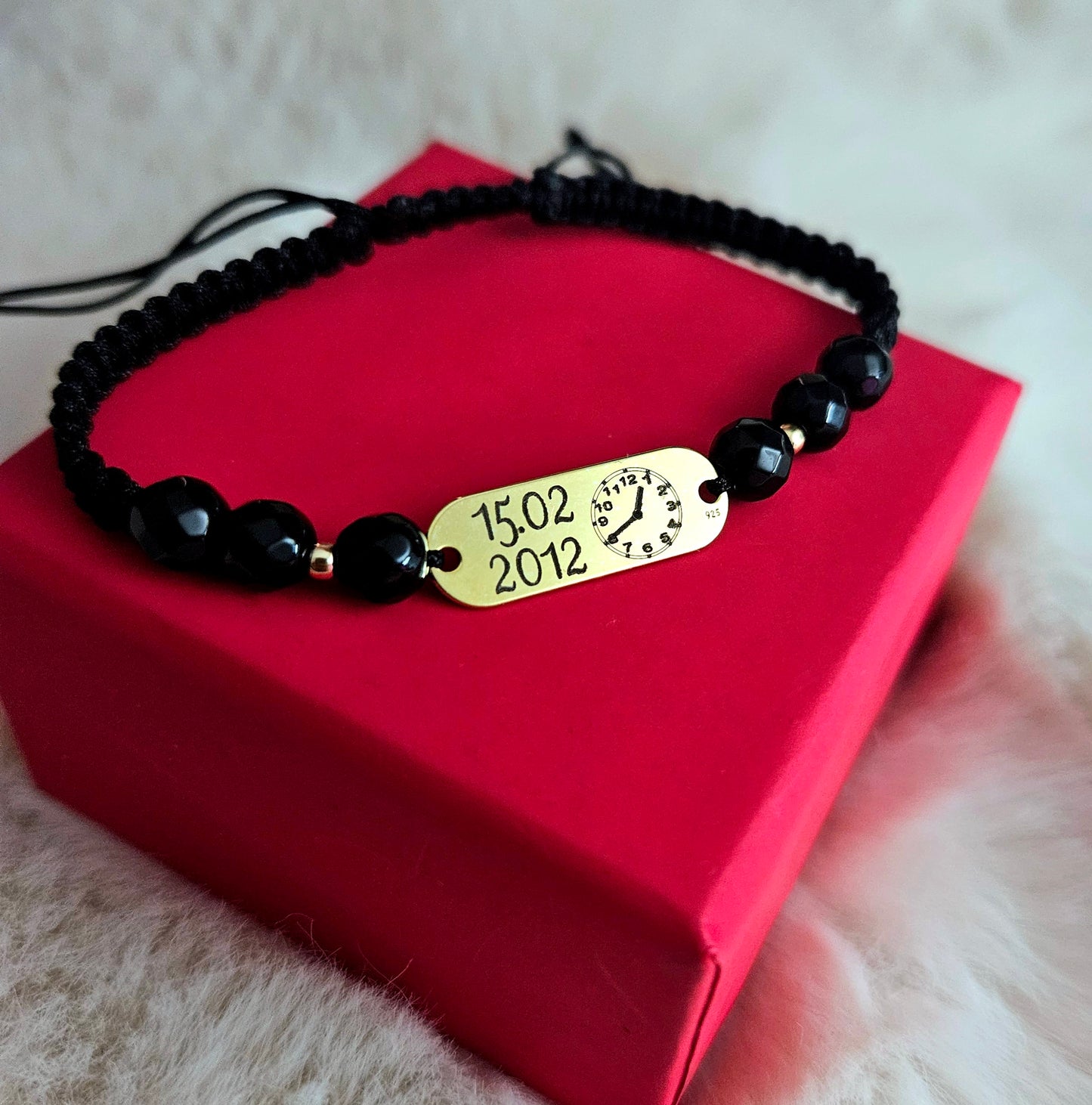 Bratara personalizata - Placuta Ovala 23mm Argint Placat Cu Aur 24K & Margele Semipretioase Agate