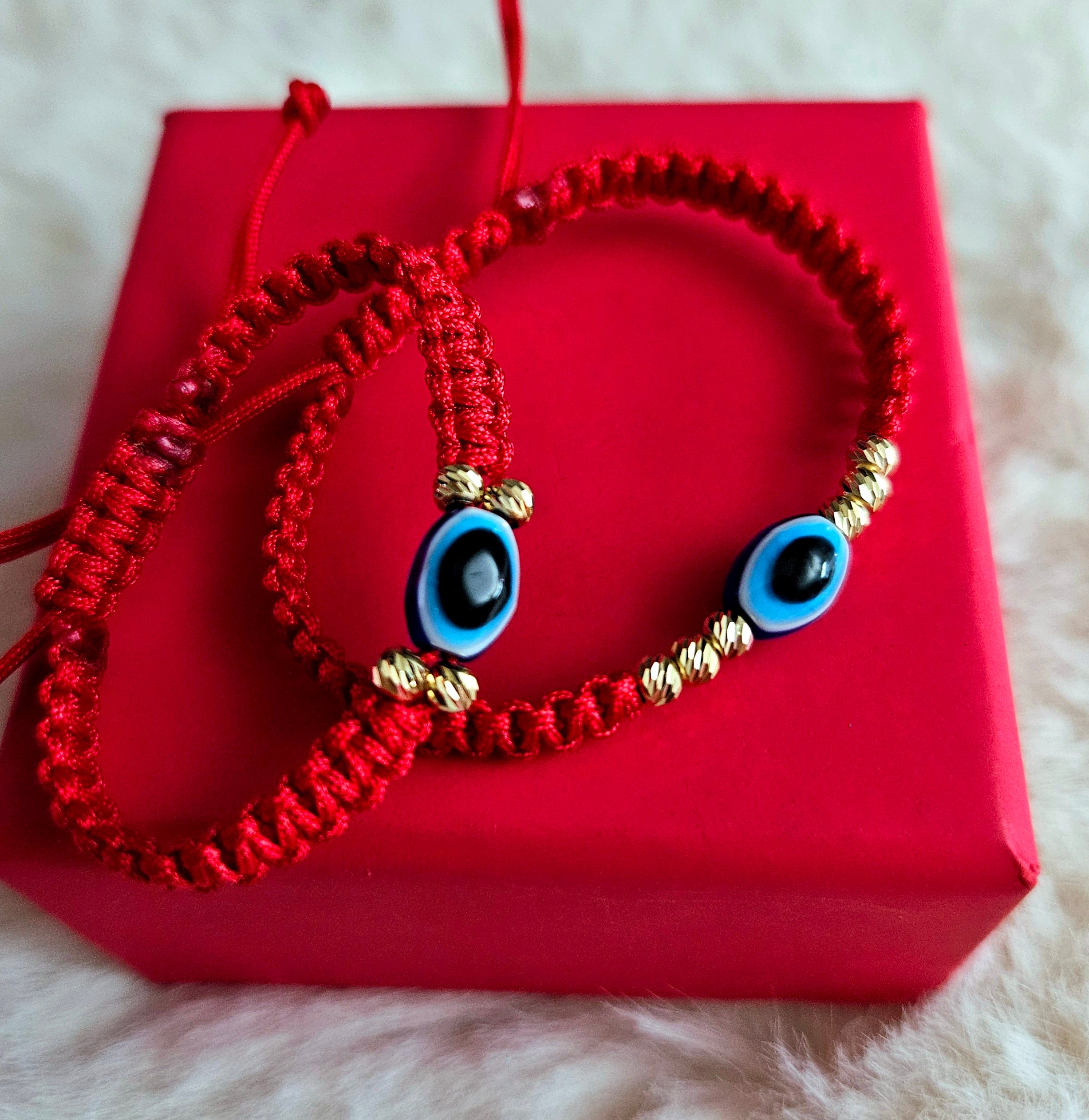 Bratara Impletita "Ochisor Turcesc si Bilute Striate" - Argint Placat Cu Aur 24K