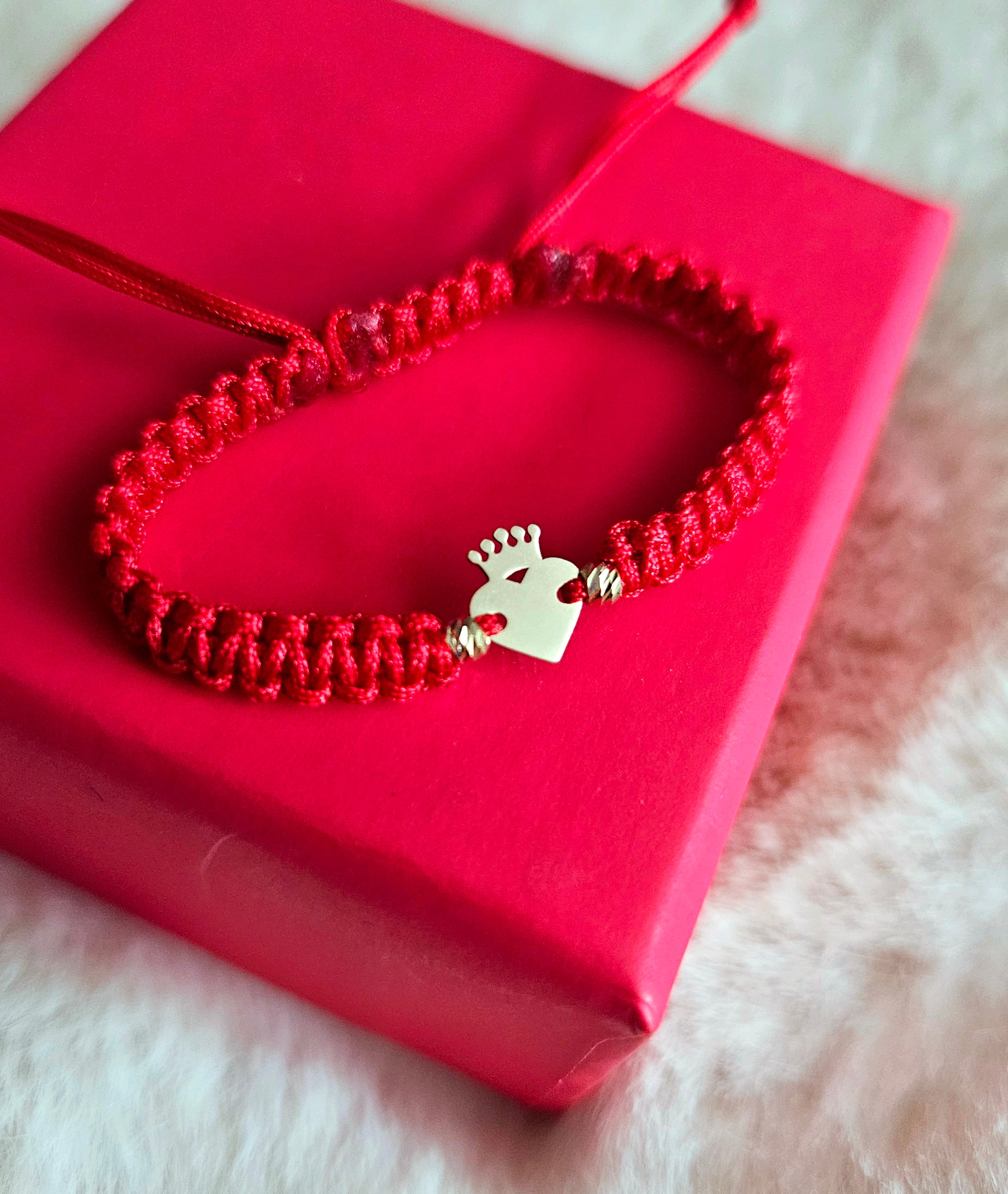 Bracciale Intrecciato Personalizzato Con Iniziale - Cuore Del Bambino In Oro 14K