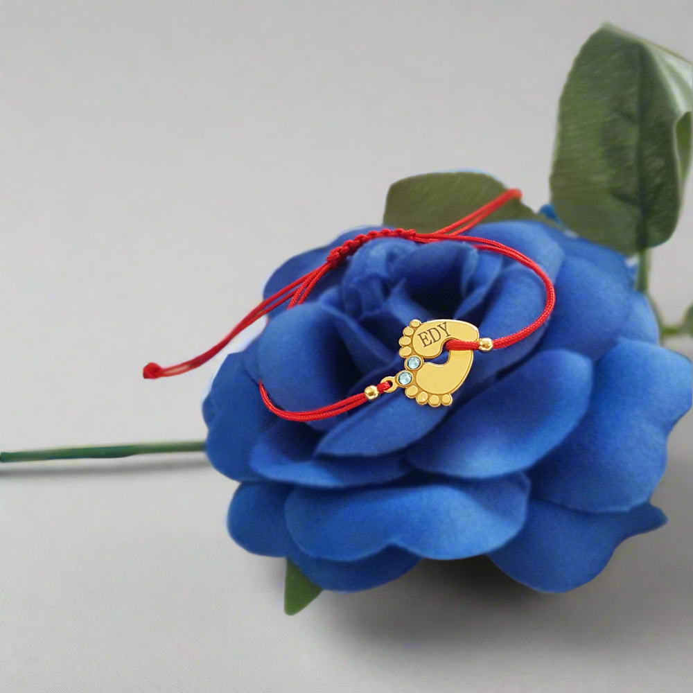 Bracciale Personalizzato - Piedi del Bambino con Ciottoli Placcato Argento Con Oro 24K