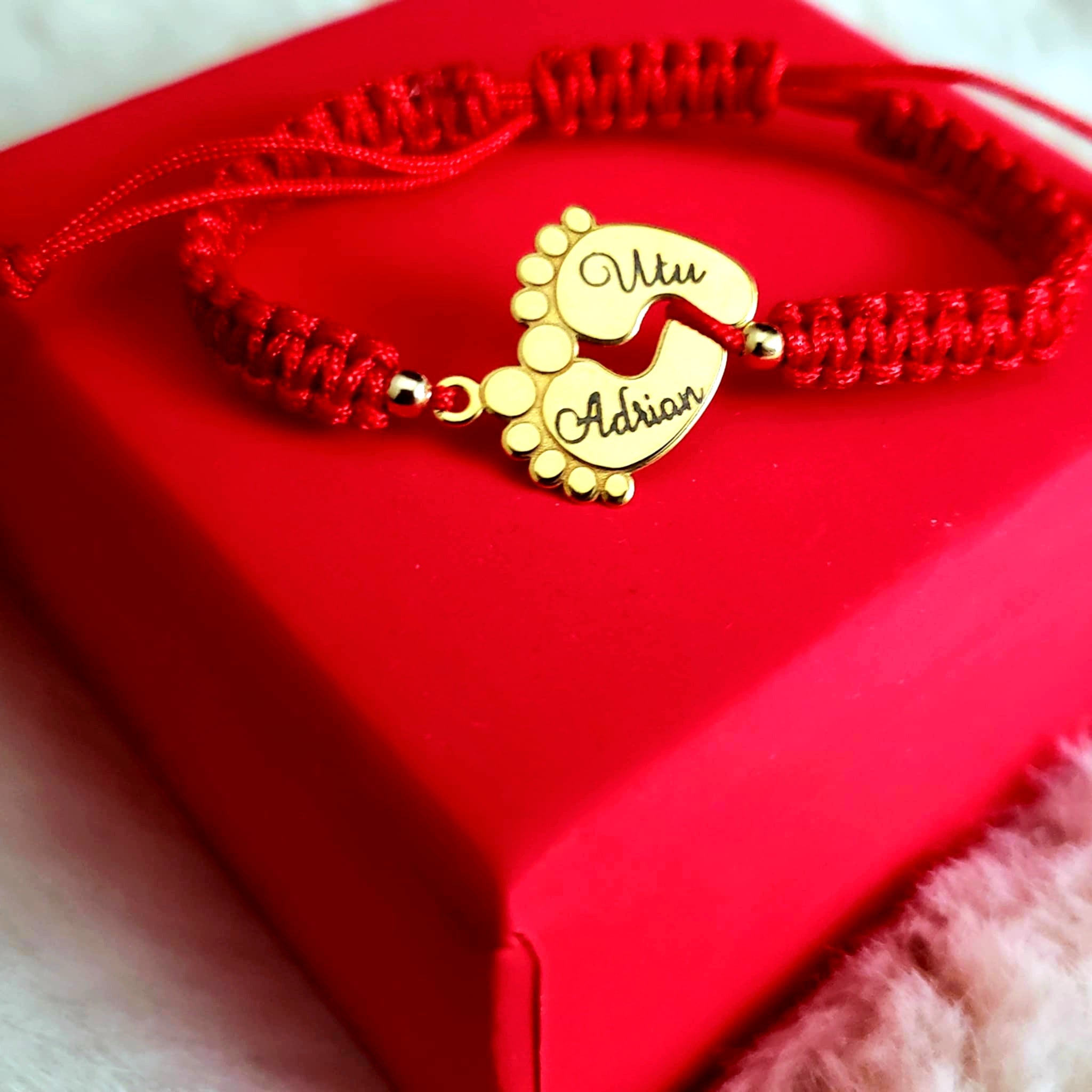 Bratara personalizata - Picioruse Argint Placat Cu Aur 24K