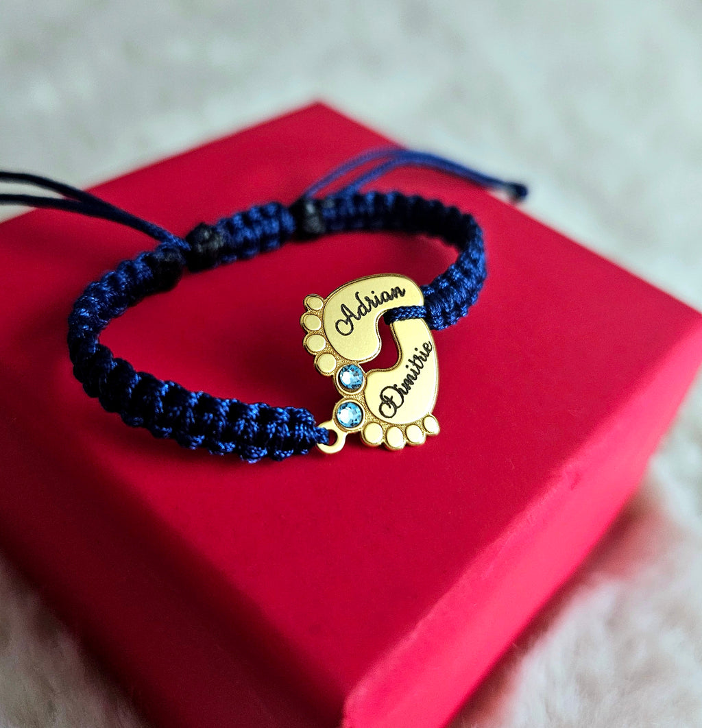 Bracciale Personalizzato - Piedi del Bambino con Ciottoli Placcato Argento Con Oro 24K